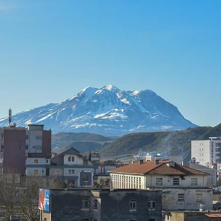 Tomorri 酒店 Gramsh